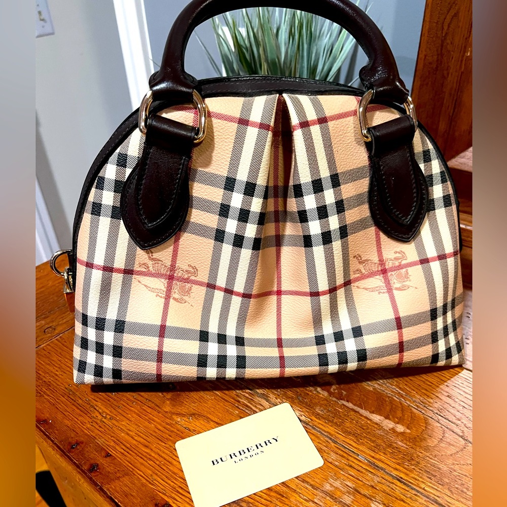 Burberry bowler style tote and matching wallet never used